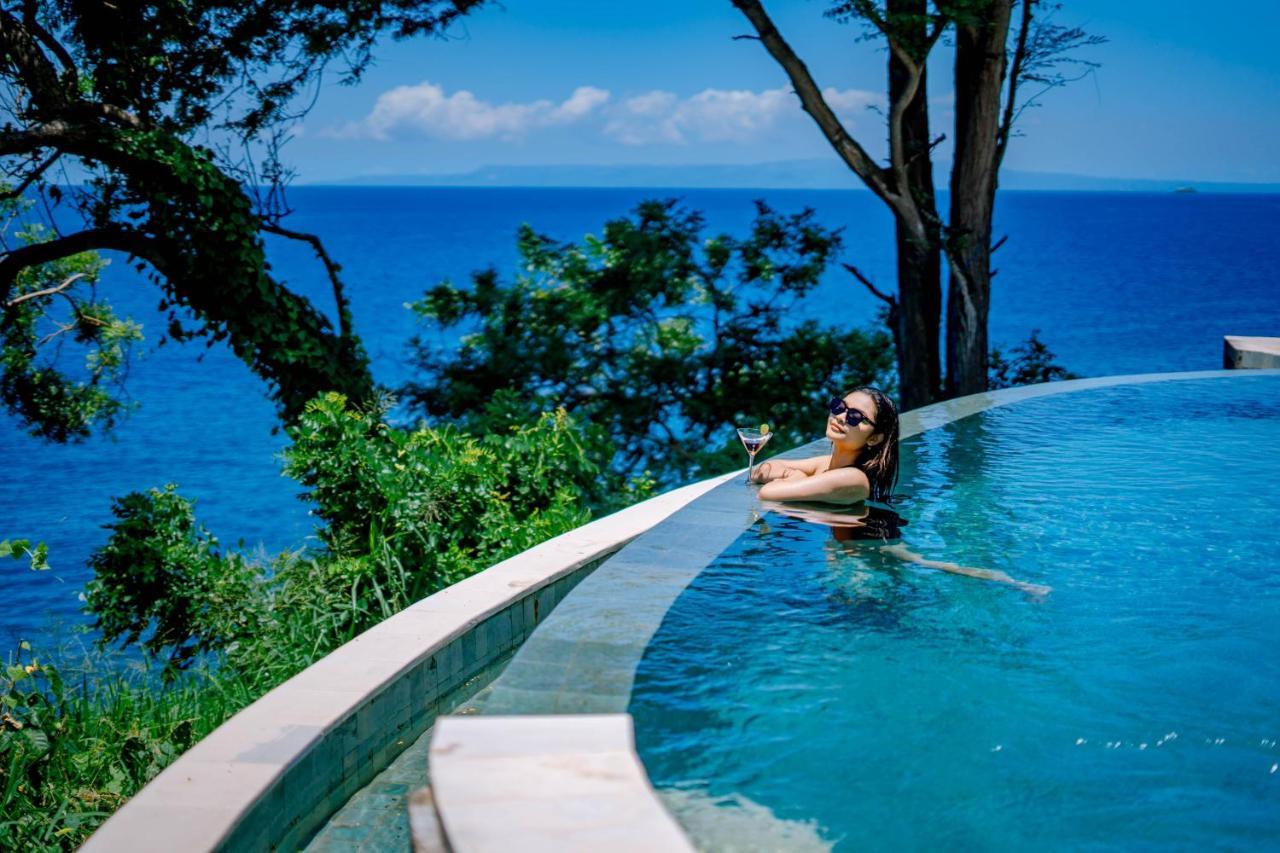 Bali Cliff Glamping Hotel Seraya ภายนอก รูปภาพ