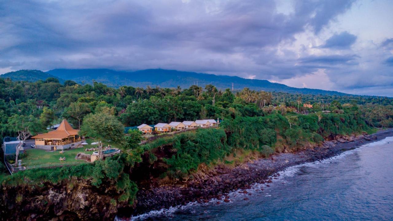 Bali Cliff Glamping Hotel Seraya ภายนอก รูปภาพ
