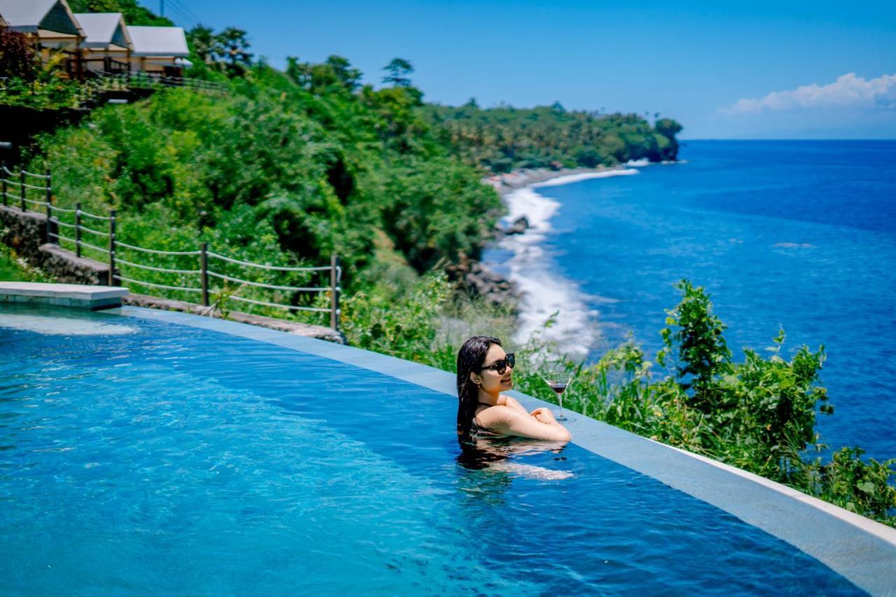 Bali Cliff Glamping Hotel Seraya ภายนอก รูปภาพ