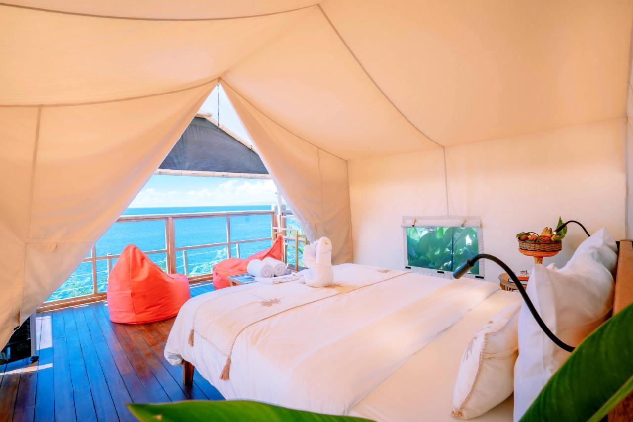 Bali Cliff Glamping Hotel Seraya ภายนอก รูปภาพ