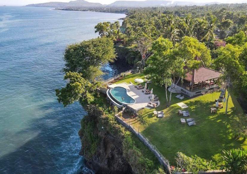 Bali Cliff Glamping Hotel Seraya ภายนอก รูปภาพ
