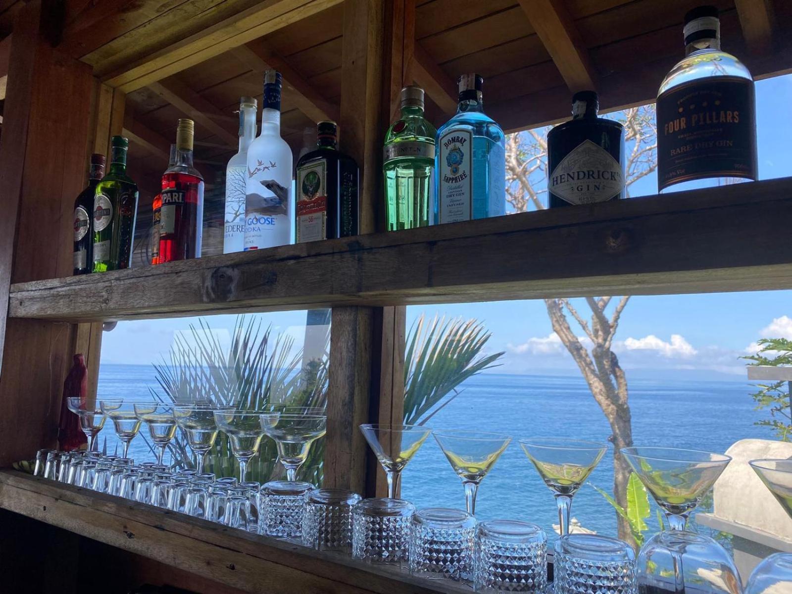 Bali Cliff Glamping Hotel Seraya ภายนอก รูปภาพ